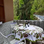Mezzo Montagna Lodge