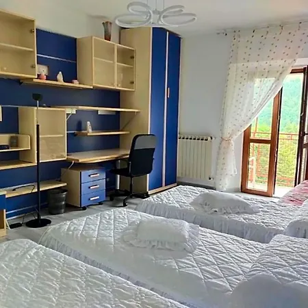 Mezzo Montagna Lodge San Bartolomeo (Bergamo)